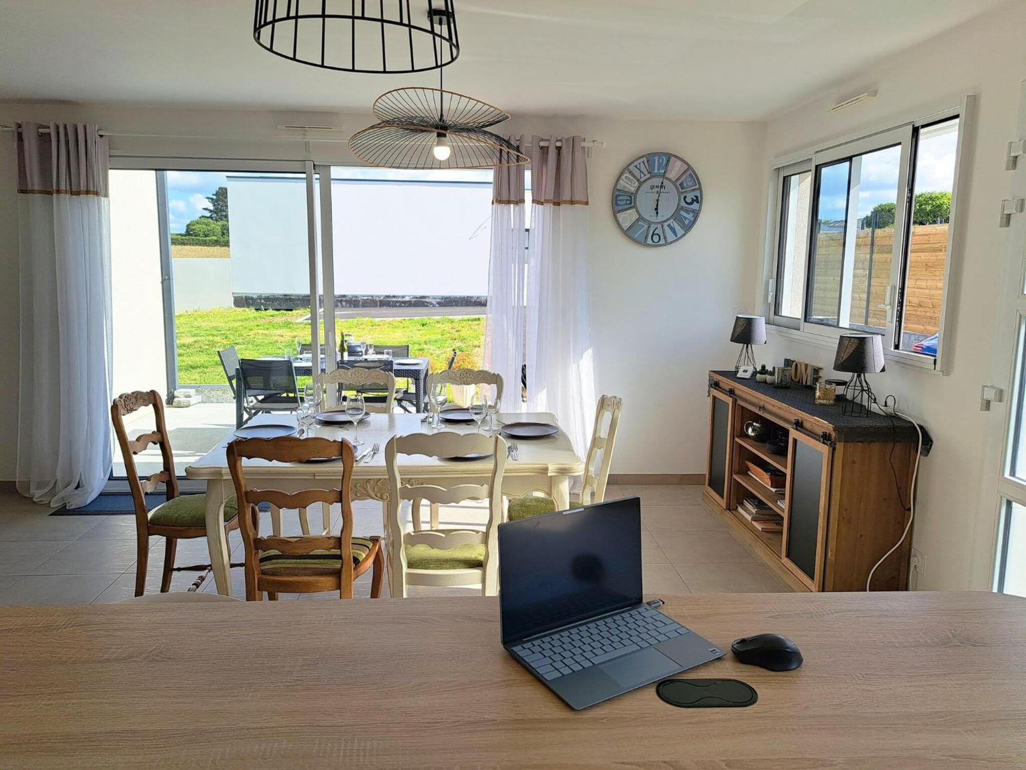 Single-storey holiday home in Cléder Buitenkant foto